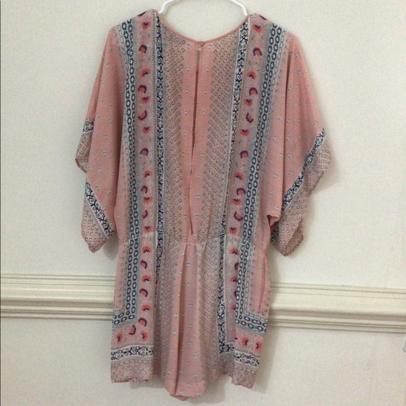BCBG Maxazria Pink Aztec Print Romper Small - Picture 3 of 7